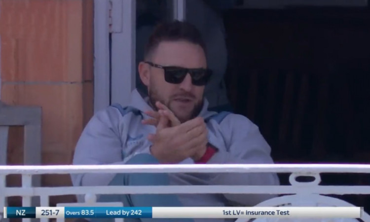 Cricket Image for England Vs New Zealand Brendon Mccullum Reaction On Stuart Broad Bowling 