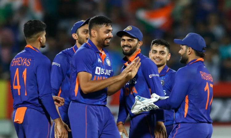 IND vs SA : कार्तिक-आवेश के दम पर भारत 82 रनों से जीता चौथा T20I, सीरीज हुए 2-2 से बराबर