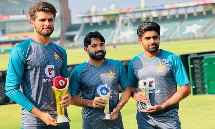 Cricket Image for Babar Azam, Mohammad Rizwan & 3 Other Pakistani Cricketers Receive All-Format Cont