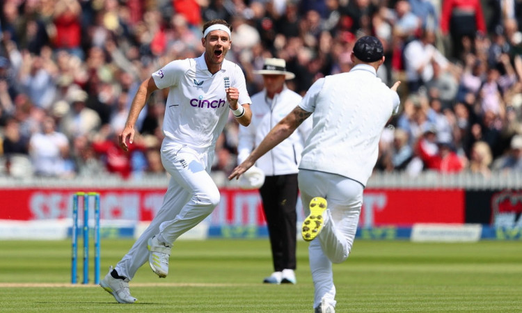 Cricket Image for Broad Sparks Batting Collapse; England Need 277 Runs To Win 1st Test Against New Z