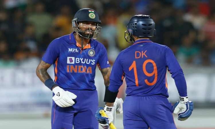 India vs South Africa, 4th T20I – Dinesh Karthik's fifty helps India post a total on 169/6 on their 