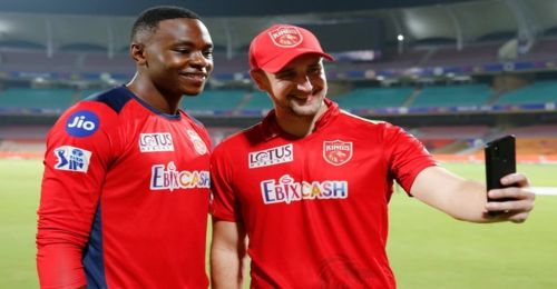 Cricket Image for 'क्या तुम इंडिया के लिए खेलोगे? खेलोगे तो बस मुझे मत कूटना', अनकैप्ड प्लेयर से खौफ