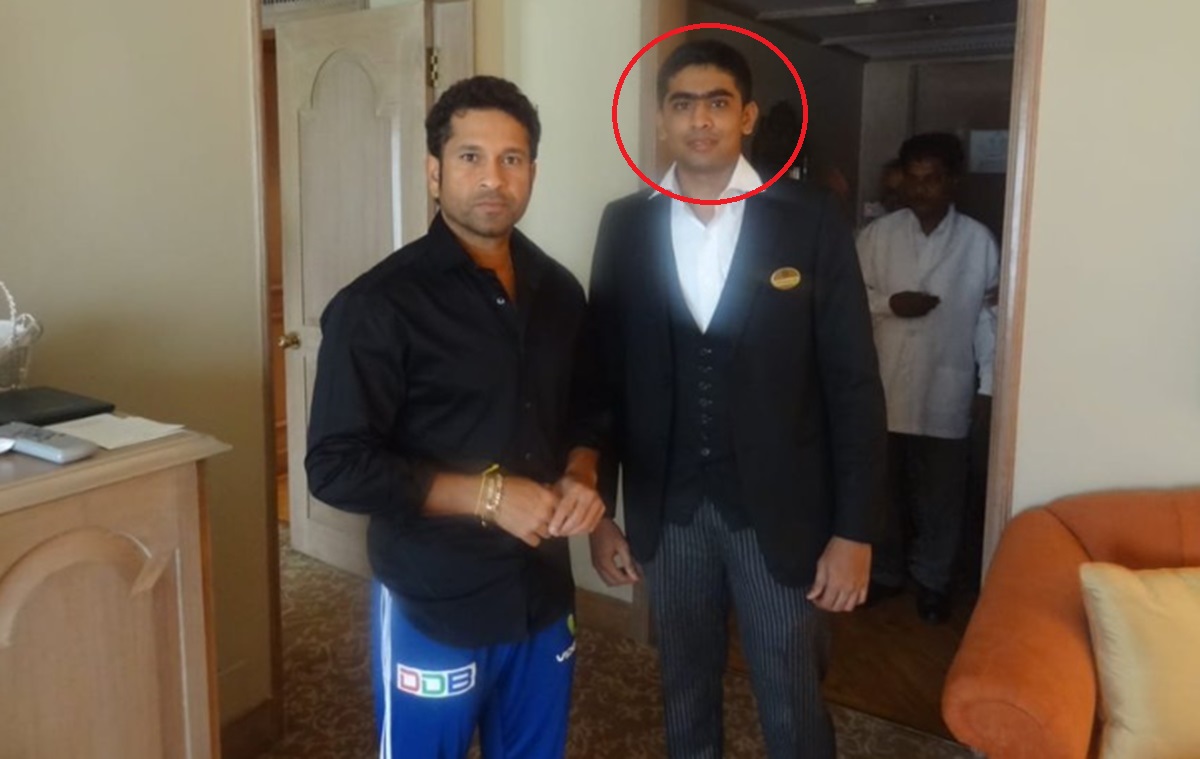 Cricket Image for sachin tendulkar improve his batting technique with the help of waiter advice