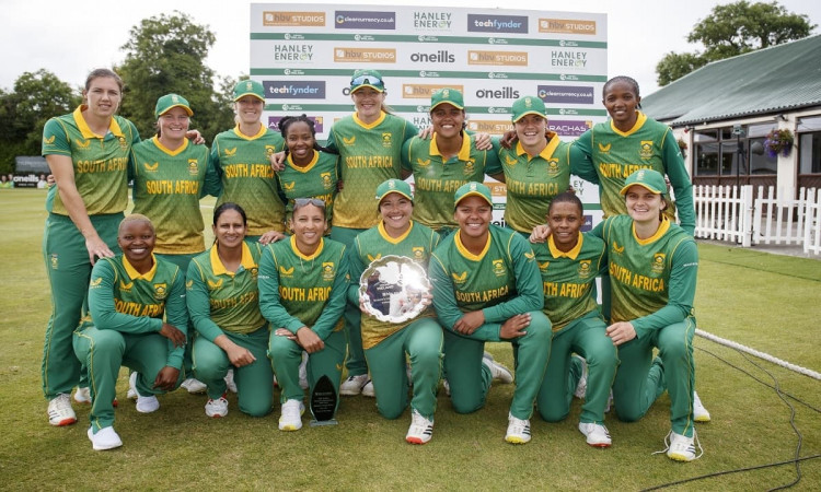 Cricket Image for South Africa Crush Ireland By 189 Runs To Wrap ODI Series 3-0