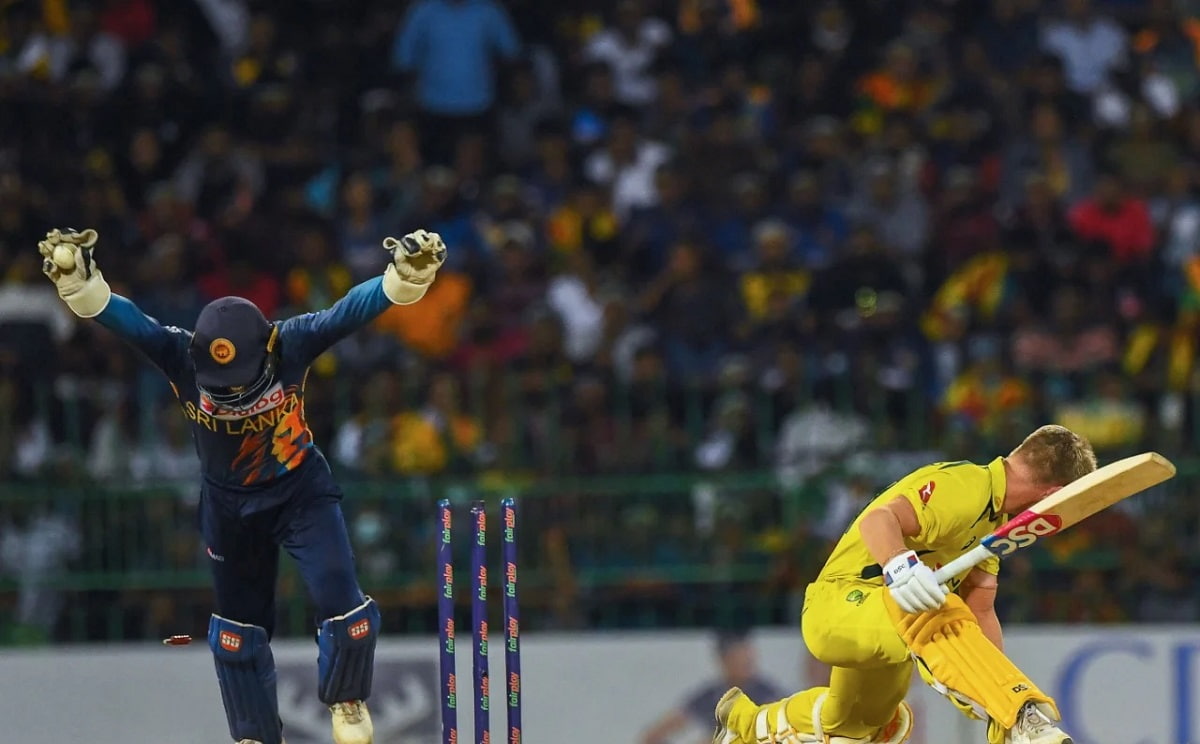 Cricket Image for Sri Lanka Down Australia By 4 Runs Despite Warner's 99; Attain Unassailable Lead I