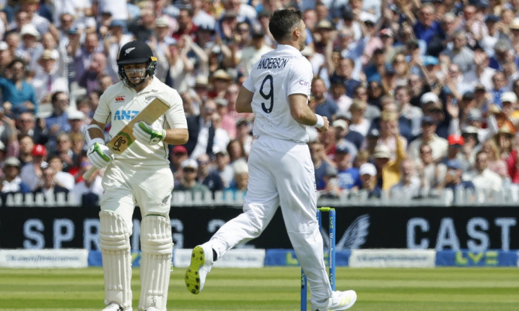 Cricket Image for WATCH: 39-Year Old James Anderson Bowls A Fiery Opening Spell To Shatter NZ Top Or
