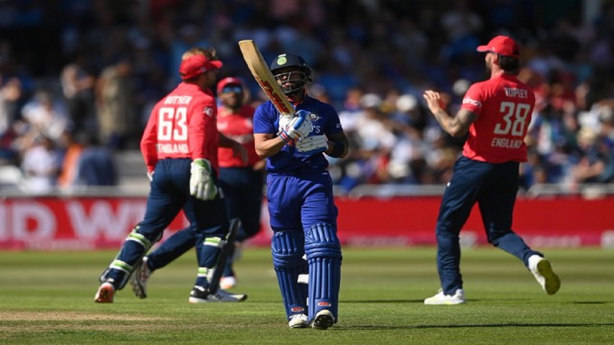 England beat India by 17 runs in 3rd T20I