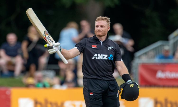 A century from Martin Guptill and a fifty from Henry Nicholls helped New Zealand to set the target o