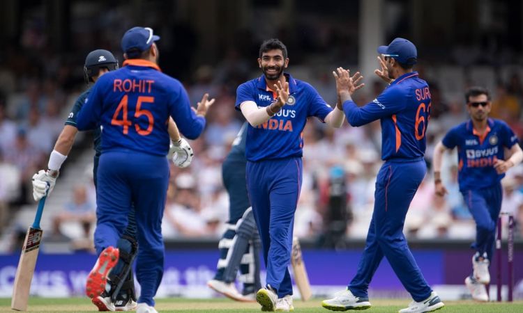 इंग्लैंड को हराकर टीम इंडिया ने लिया पाकिस्तान से बदला, आईसीसी वनडे रैंकिंग में निकला आगे