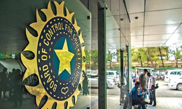 Cricket Image for Byju's Owes Crores Of Due To BCCI, Paytm Wants To Transfer Its Title Rights