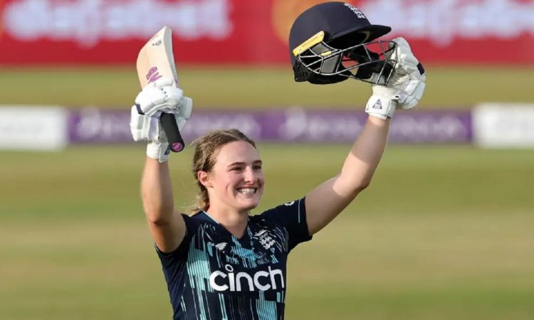 Cricket Image for Emma Lamb's Maiden International Ton Helps England Women's Team Beat South Africa 