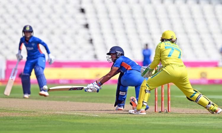 Harmanpreet's Fifty Helps India To 154/8 Against Australia; Jonassen Shines With 4-Fer In CWG Opening Match