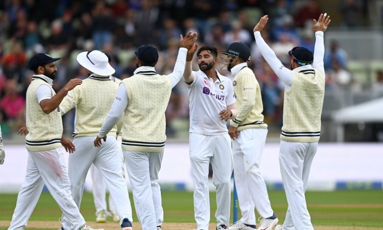 Cricket Image for India Bowl Out England For 284; Attain 132-Run Lead In The First Innings