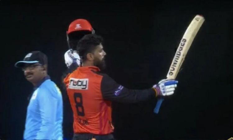 Cricket Image for Murali Vijay Smacks Ton On Return After Two Years; Smacks 12 Sixes In TNPL 2022