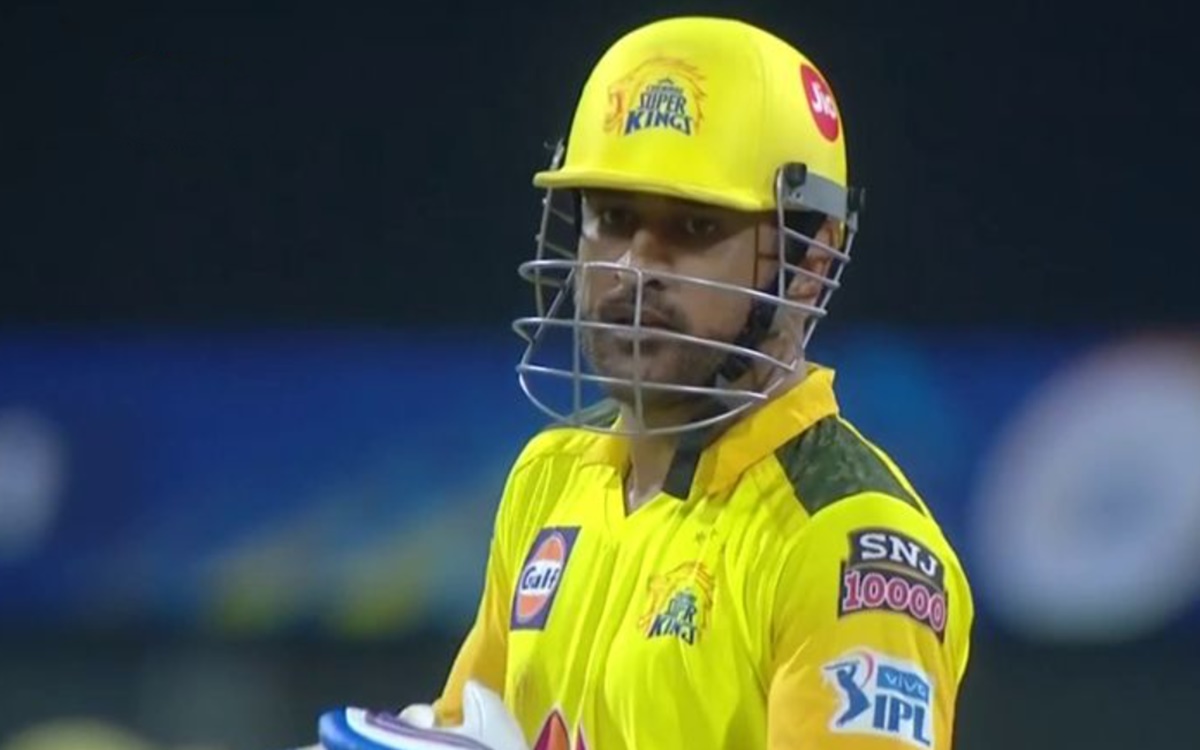 Cricket Image for once CSK captain MS Dhoni reply to a hater on Twitter