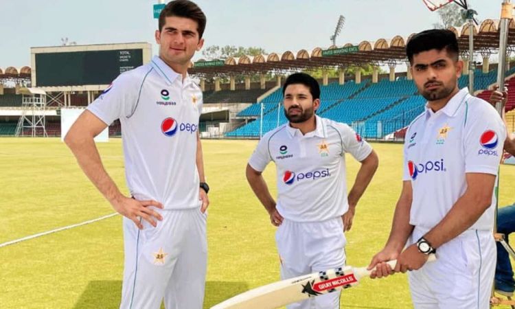 Cricket Image for SL vs Pak: पाकिस्तान को लगा बड़ा झटका, दूसरे टेस्ट से बाहर हुआ स्टार खिलाड़ी