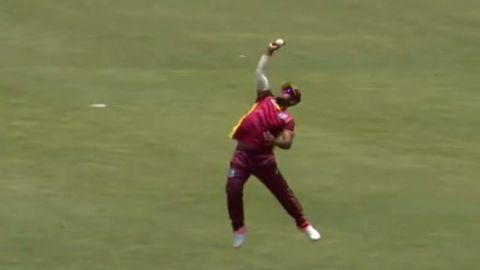 Cricket Image for VIDEO : ये पूरन है या सुपरमैन, इस कैच को देखिए और करिए सजदा