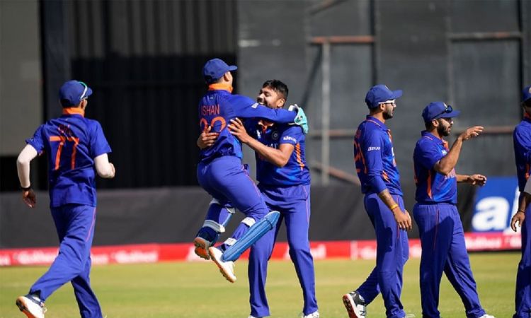 India beat Zimbabwe by 13 Runs in third ODI Clean Sweep Series 3-0