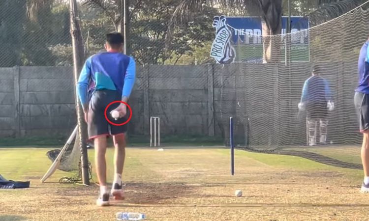 Cricket Image for India vs Zimbabwe Shubman Gill was seen imitating Sunil Narine