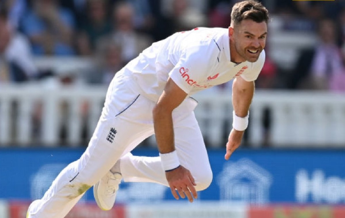 James Anderson breaks 110 year old record and becomes the oldest player to take a wicket against South Africa at Lord
