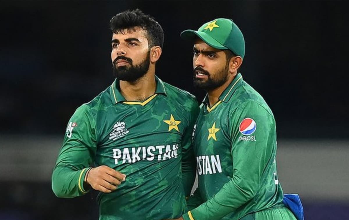 एशिया कप 2022 के लिए पाकिस्तान टीम की घोषणा, 19 साल के धाकड़ गेंदबाज को मिला मौका