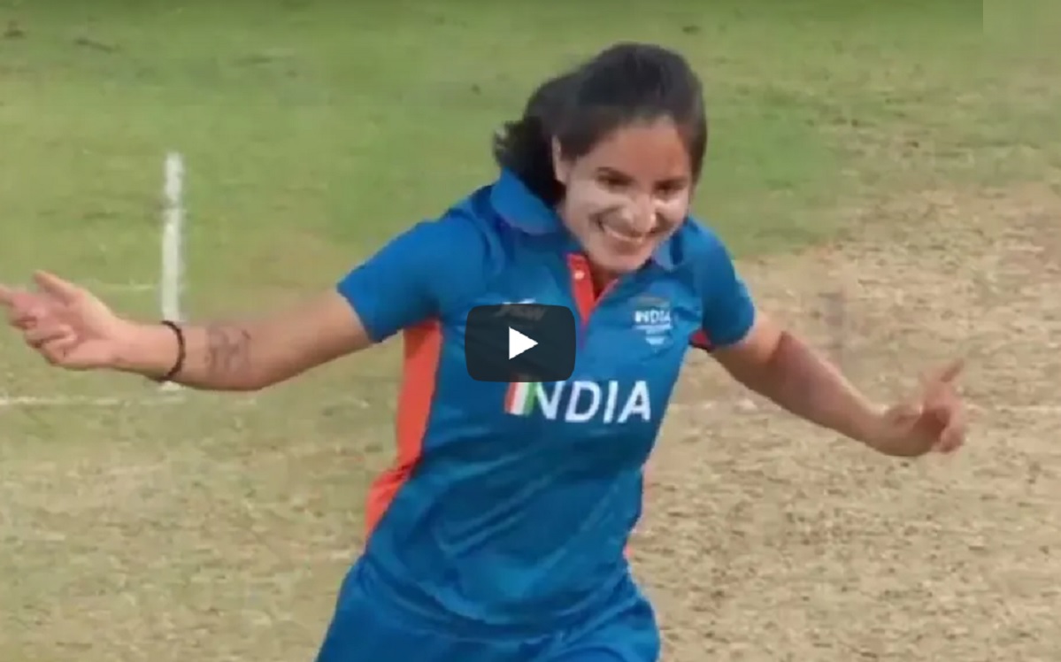 Renuka Singh first pacer from a full-member nation to take multiple 4 wicket hauls in a women's T20I series Renuka Singh first pacer from a full-member nation to take multiple 4 wicket hauls in a women's T20I series