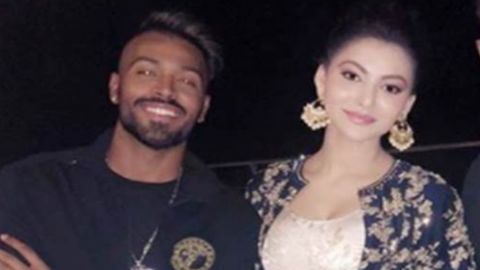 Cricket Image for bollywood actress Urvashi Rautela On affair with Hardik Pandya