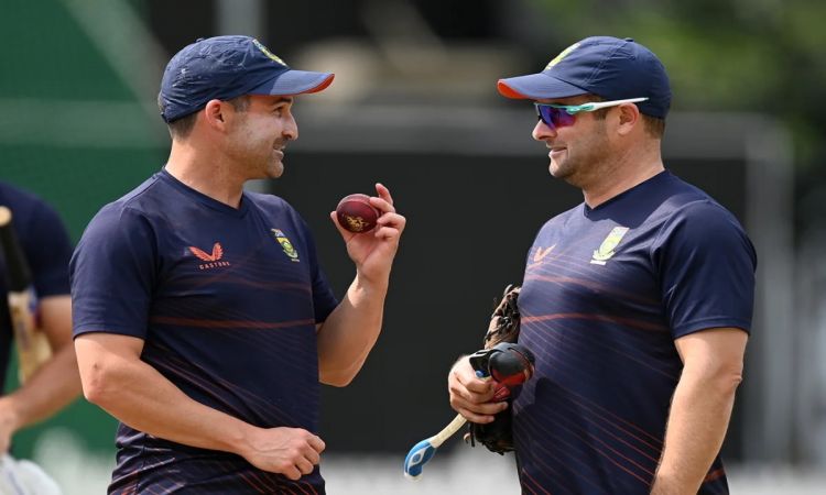 Cricket Image for Mark Boucher: Key To Defeat England In Tests Is To Stop Their Momentum