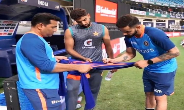 Virat Kohli gifts signed India jersey to Pak pacer Haris Rauf after Asia Cup match, wins hearts