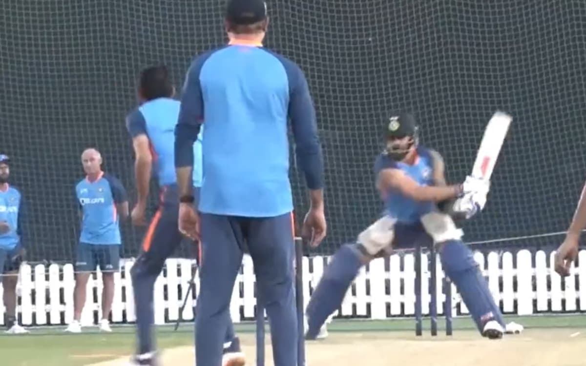 Cricket Image for VIDEO: विराट कोहली का रिवर्स स्वीप देखा क्या?, युजवेंद्र चहल के उड़ गए होश
