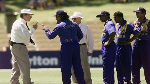 Cricket Image for When Arjun Ranatunga Put Everything On The Line To Save Muttiah Muralitharan's Car