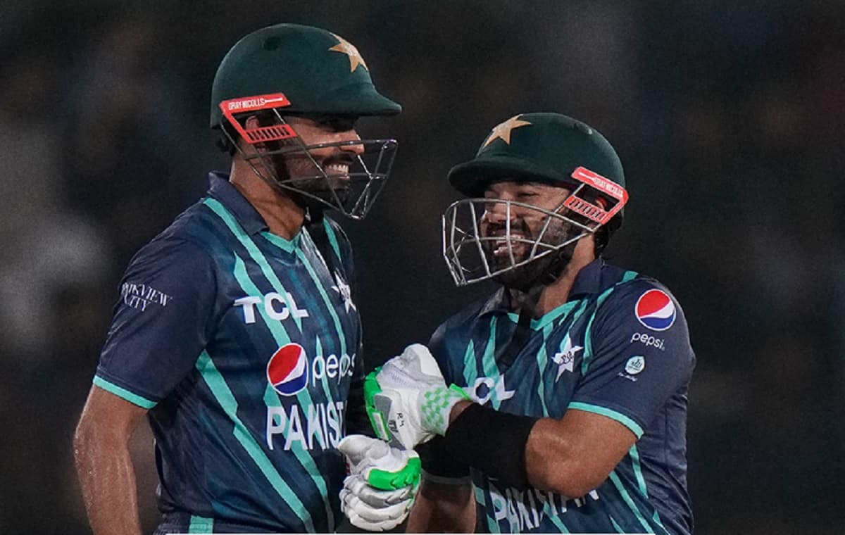  Mohammad Rizwan and Babar Azam have become the First Batting Pair to add 2000 runs batting together