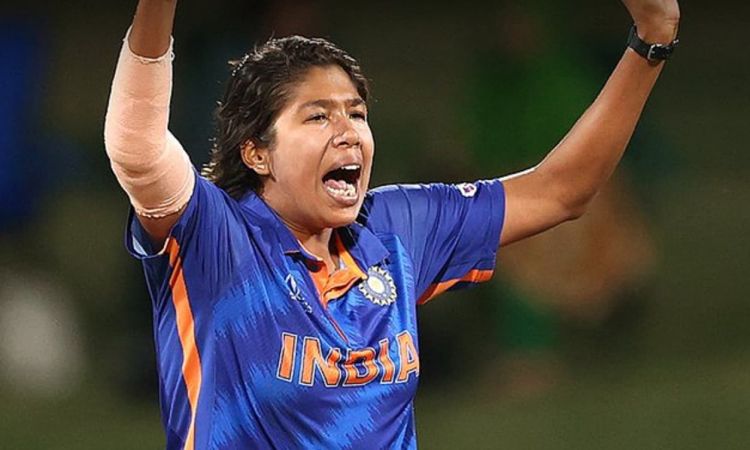 Jhulan Goswami finishes as 5th ranked bowler in ODI