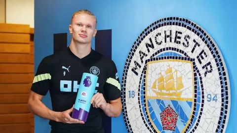 Cricket Image for Man City's Haaland wins Player of the Month award for August