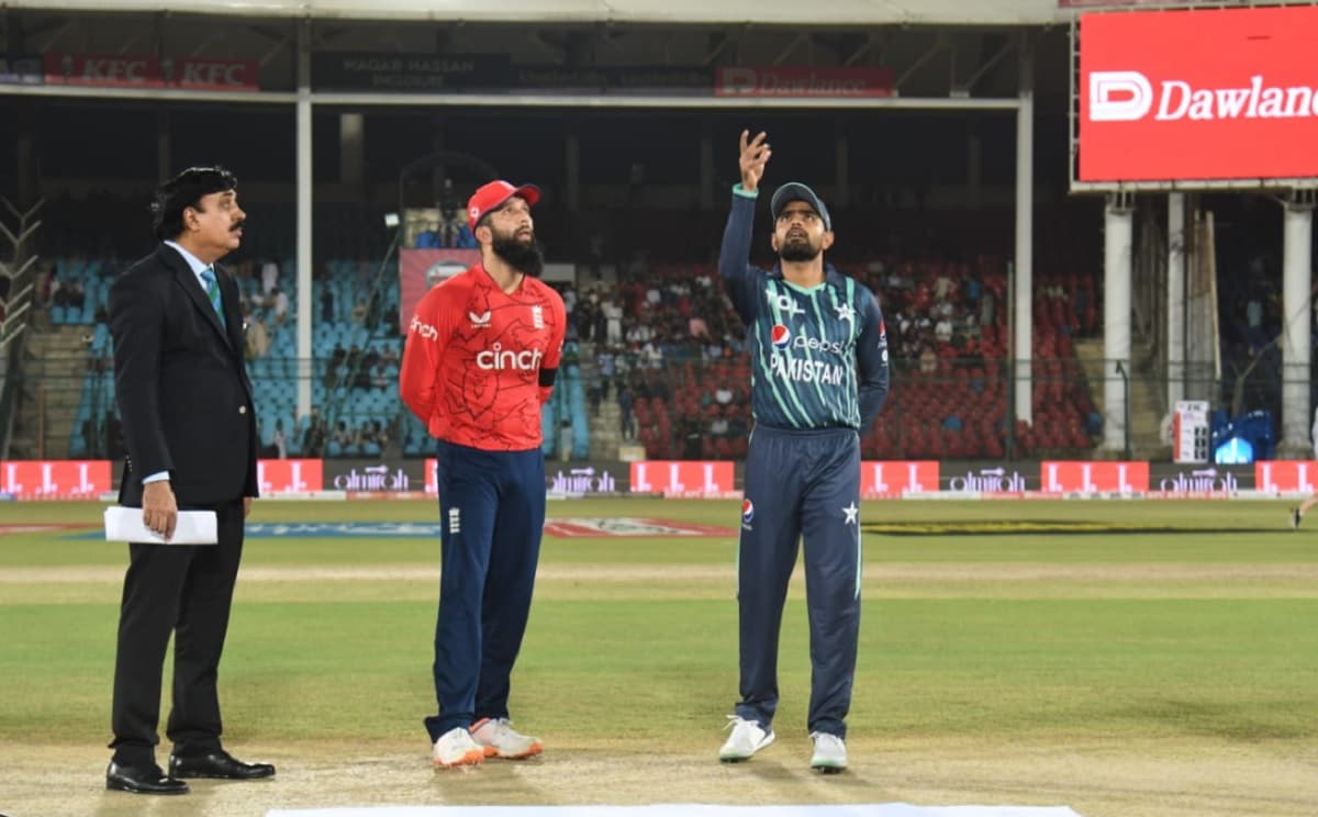 England opt to bowl first against Pakistan in first t20i