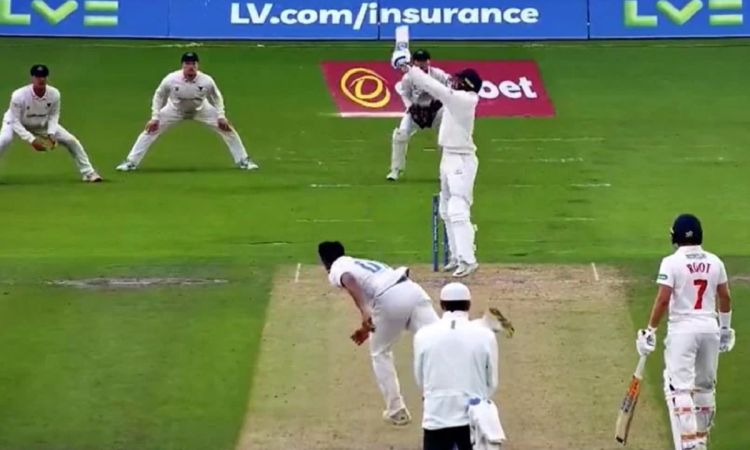 Shubman Gill's Ramp Shot Against Pakistan's Faheem Ashraf In County Cricket