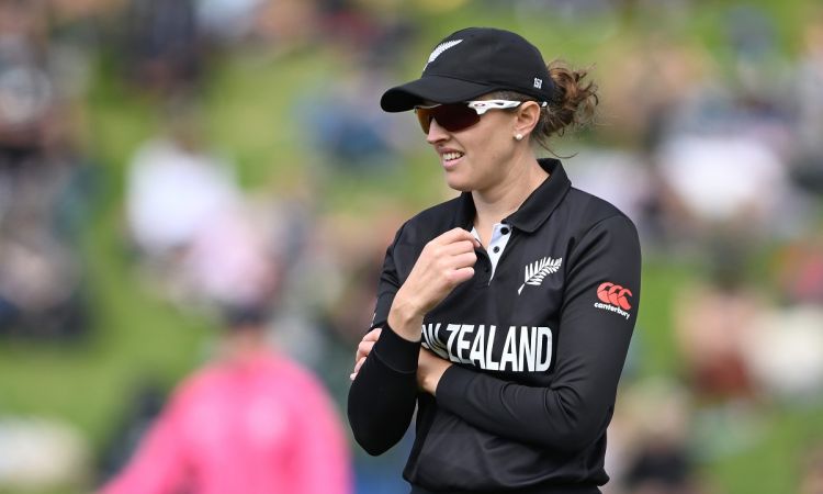 Cricket Image for Former New Zealand Player Satterthwaite Joins Adelaide Strikers As Assistant Coach