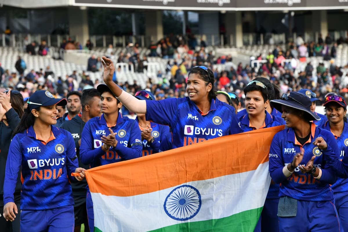 India give Jhulan Goswami a fitting farewell with 3-0 series win over England