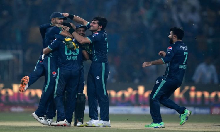 Cricket Image for Pakistan Beat England In A Thriller Fifth T20I, Takes 3-2 Lead In Seven Match Seri