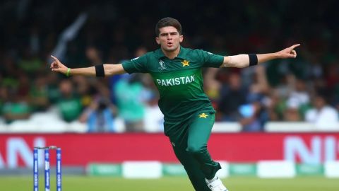  Shaheen Afridi undergoes rehab on own expense; Shahid Afridi, Wasim Akram slam PCB 