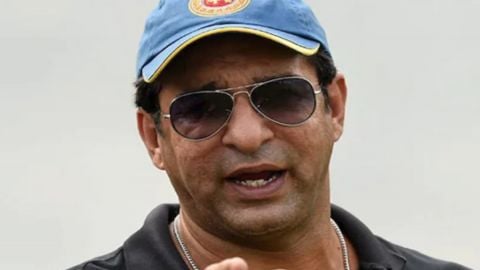 Cricket Image for Wasim Akram Trolled Recall The Memories Of Javed Miandad 