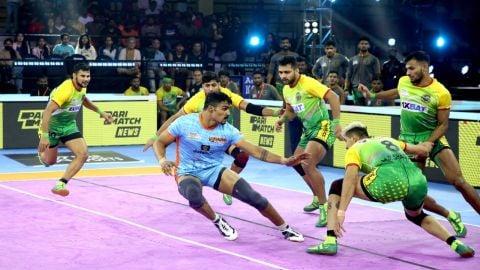 PKL 9: Maninder Singh records Super 10 as Bengal Warriors thrash Patna Pirates