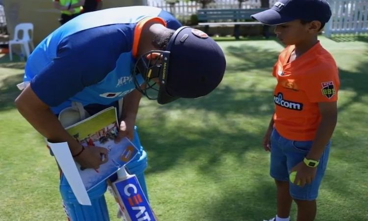 Cricket Image for Men's T20 World Cup: Eleven-year-old Drushil impresses Rohit, bowls to him in nets