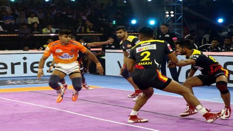 PKL 9: Kandola, Bharat record Super 10s, help Bengaluru Bulls clinch thriller vs Paltan