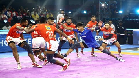 PKL 9: Rakesh and Sourav lead Gujarat Giants to a comprehensive victory against Haryana Steelers