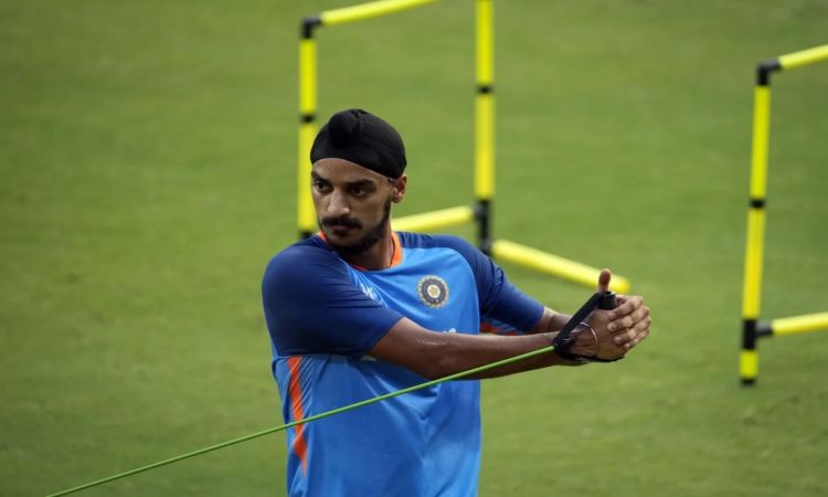 Cricket Image for Arshdeep Have To Perform Well In The Absence Of Bumrah For The T20 World Cup: Sanj