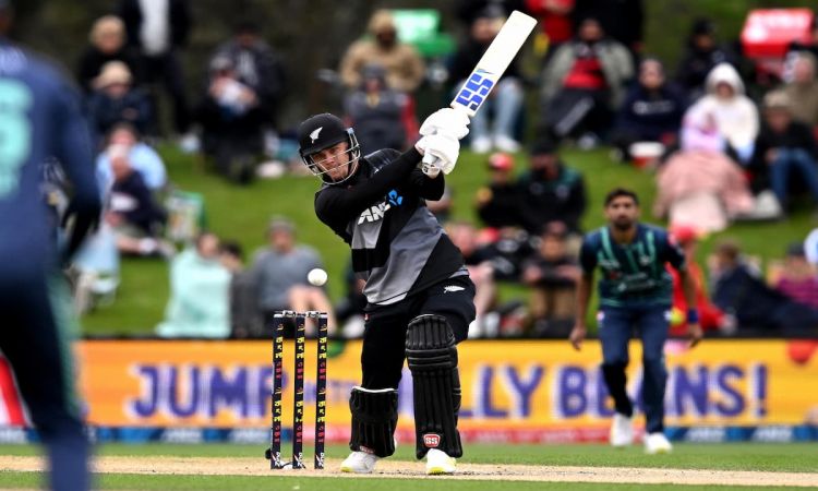NZ vs PAK: A Comprehensive Win For New Zealand Over Pakistan In The Tri Series!