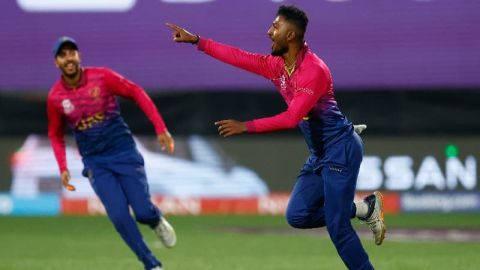 Karthik Meiyappan Dismantles Sri Lankan Batting With 1st Hat-Trick Of T20 World Cup 2022; Watch Vide