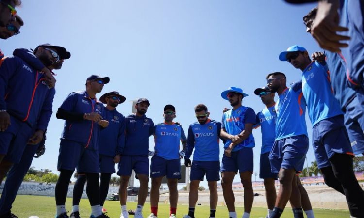 Cricket Image for T20 World Cup: Batters Can Pull India Through To Semis, Says Ravi Shastri