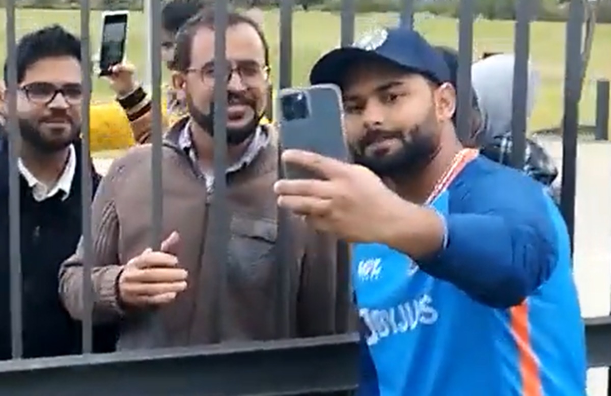 Cricket Image for Rishabh Pant Viral Video Fan Urges Him To Open